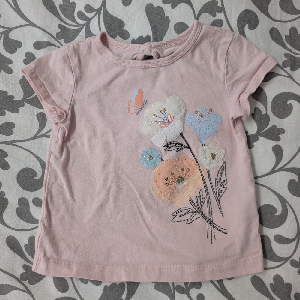 ✨5/$10✨Carter's Light Pink Tee with Floral Design